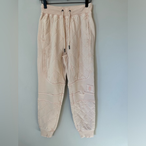 NEW Free People Movement Countdown Quilted Joggers - Picture 3 of 4